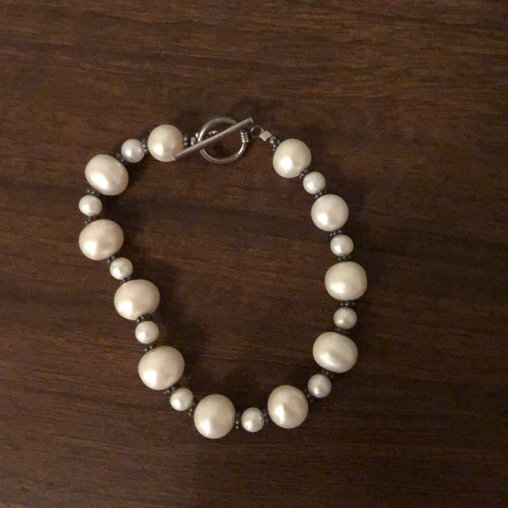 Authentic Freshwater Pearl bracelet